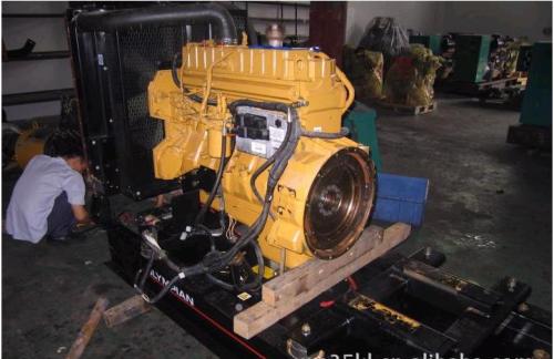 贵州柴油发电机维修_COPY