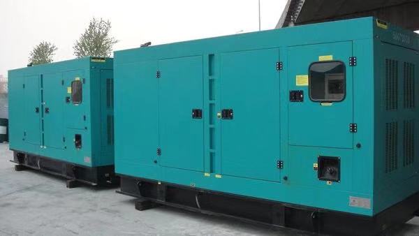 贵州康明斯400kw大型柴油二手发电机组
