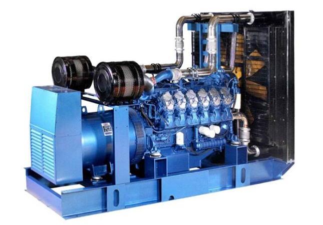 贵州康明斯30kw小型柴油二手发电机组